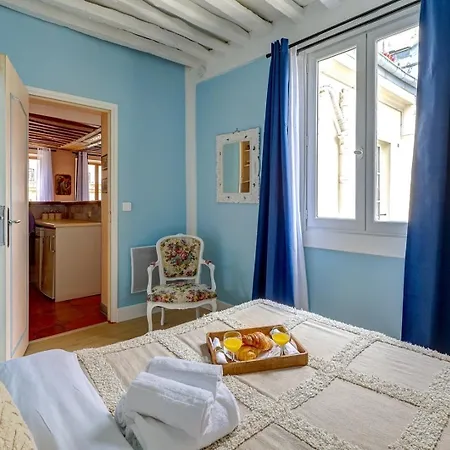 Bnbnook - Cozy 1br - Vibrant Le Marais & Pompidou Apartment