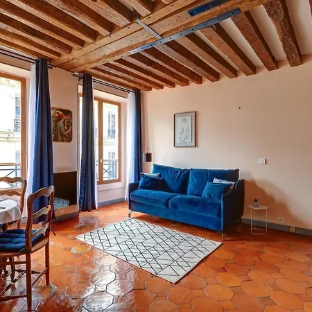 Bnbnook - Cozy 1br - Vibrant Le Marais & Pompidou *
